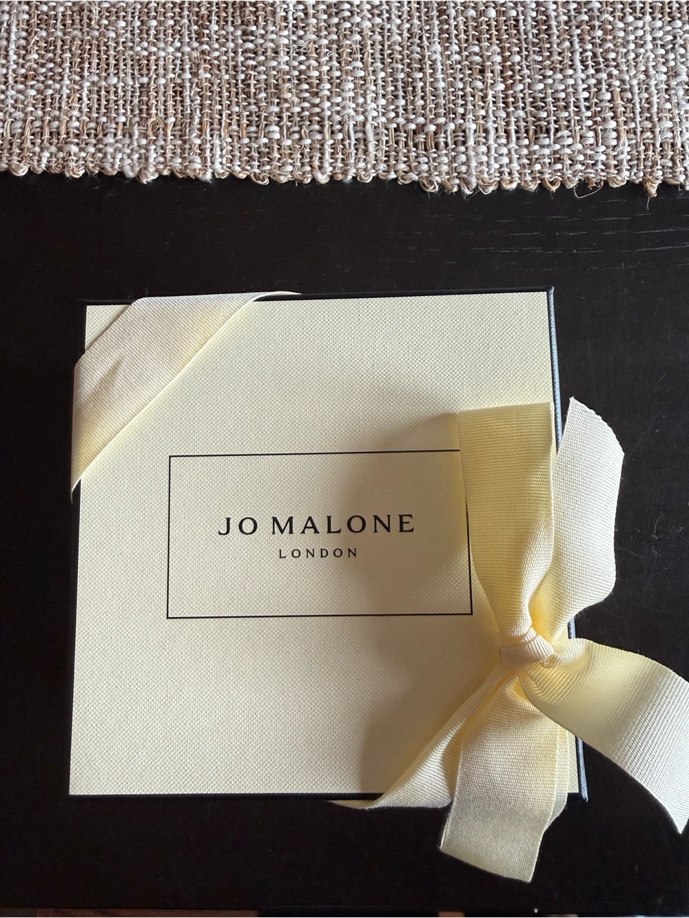 Jo Malone London‎ Gift Box with Yellow Ribbon